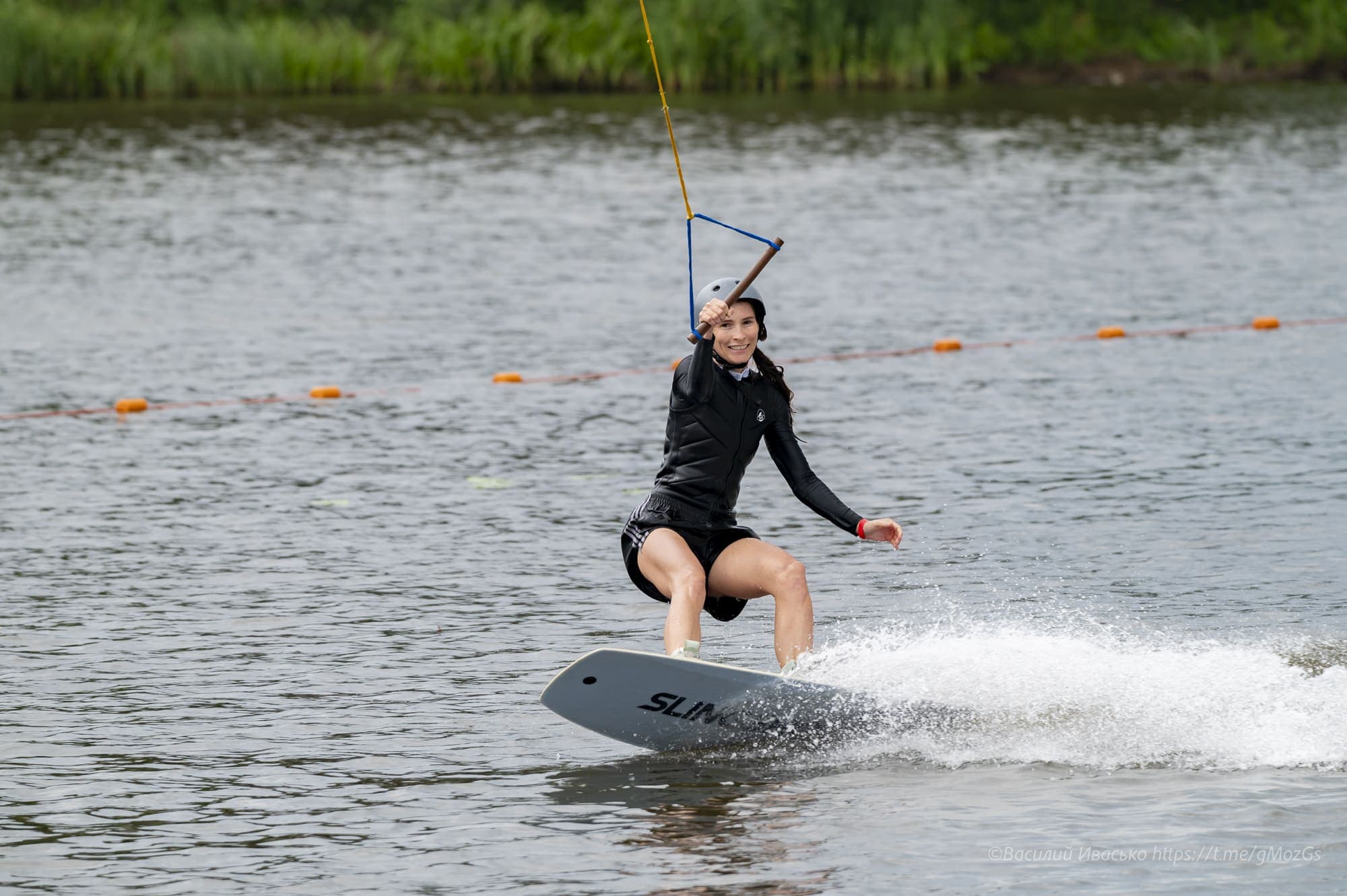 На воде